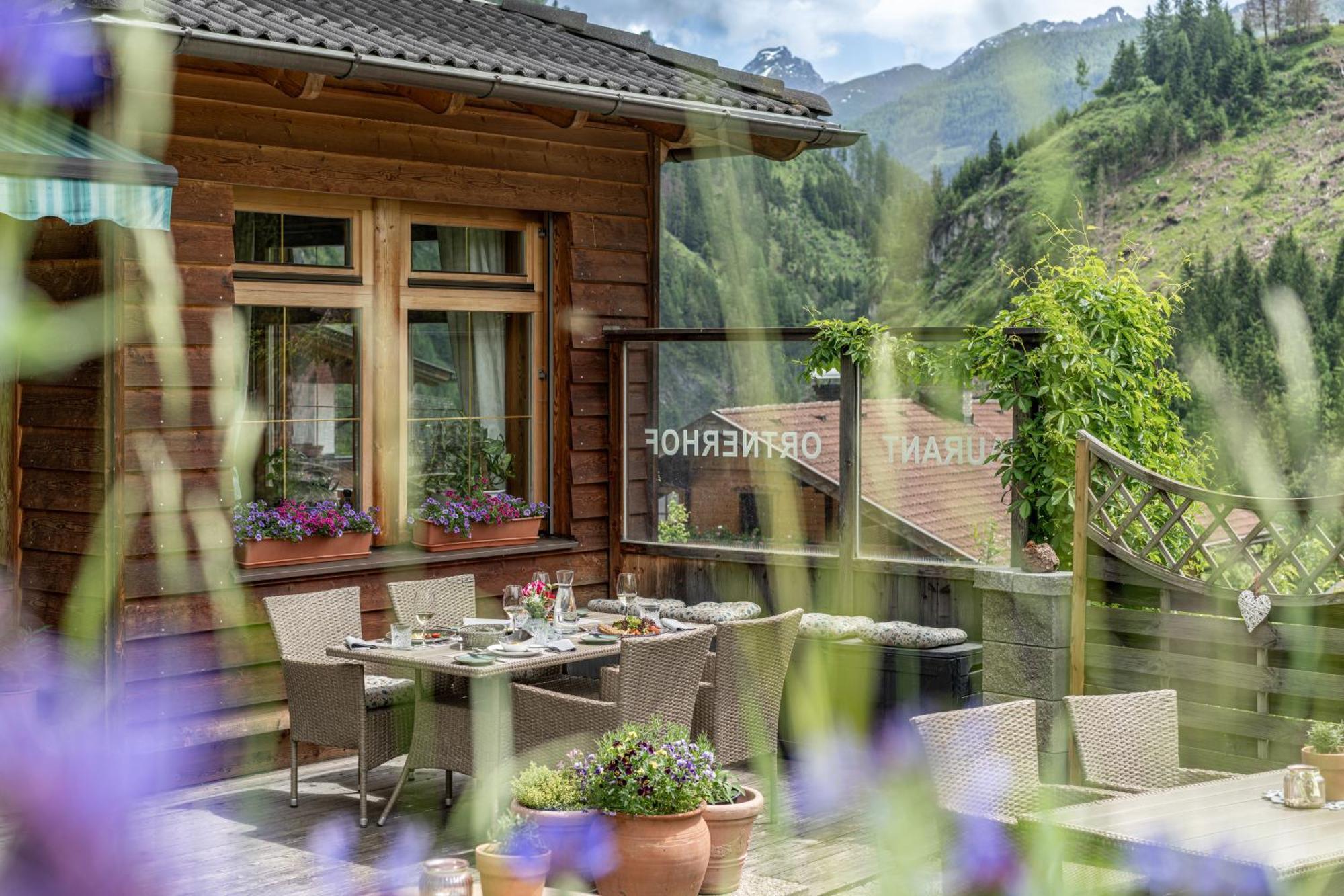 Der Ortnerhof - Hotel & Reiterhof Prägraten Buitenkant foto